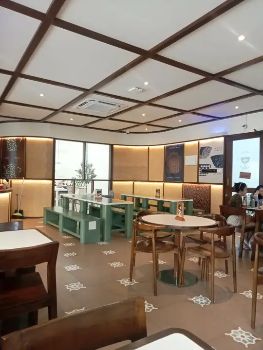 Kedai Sesama interior